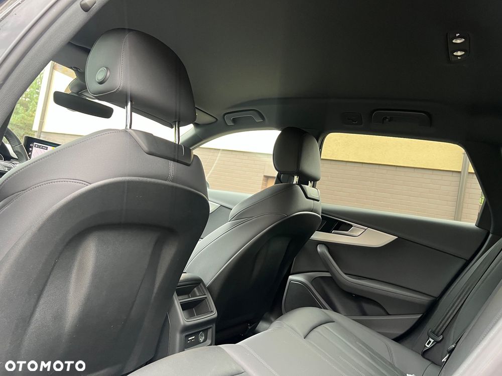 Audi A4 Avant 35 TFSI S tronic sport - 36