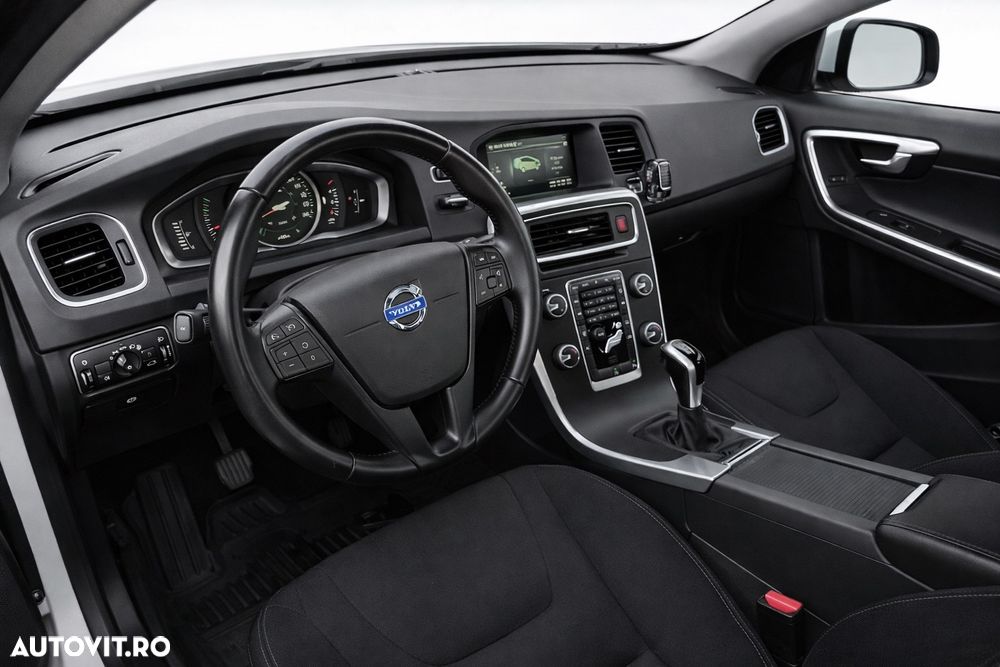 Volvo V60 D2 Kinetic - 9