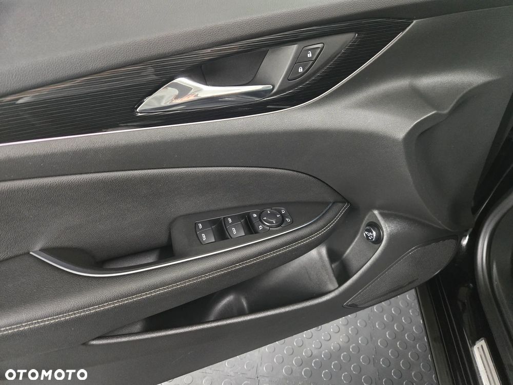 Opel Insignia 2.0 CDTI Innovation S&S - 25