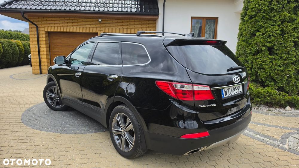 Hyundai Santa Fe - 3