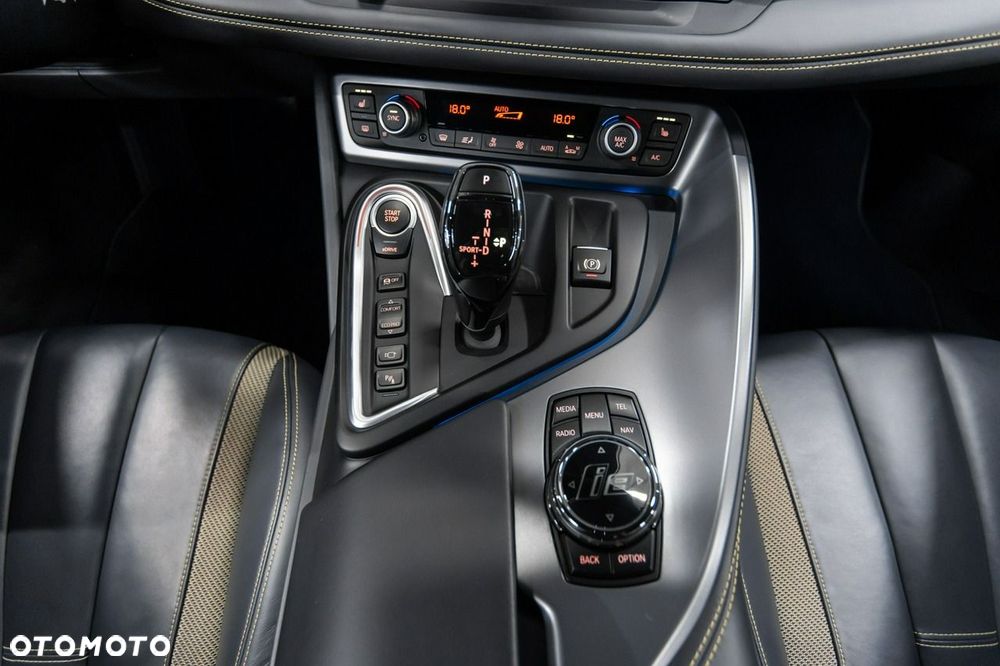BMW i8 - 31