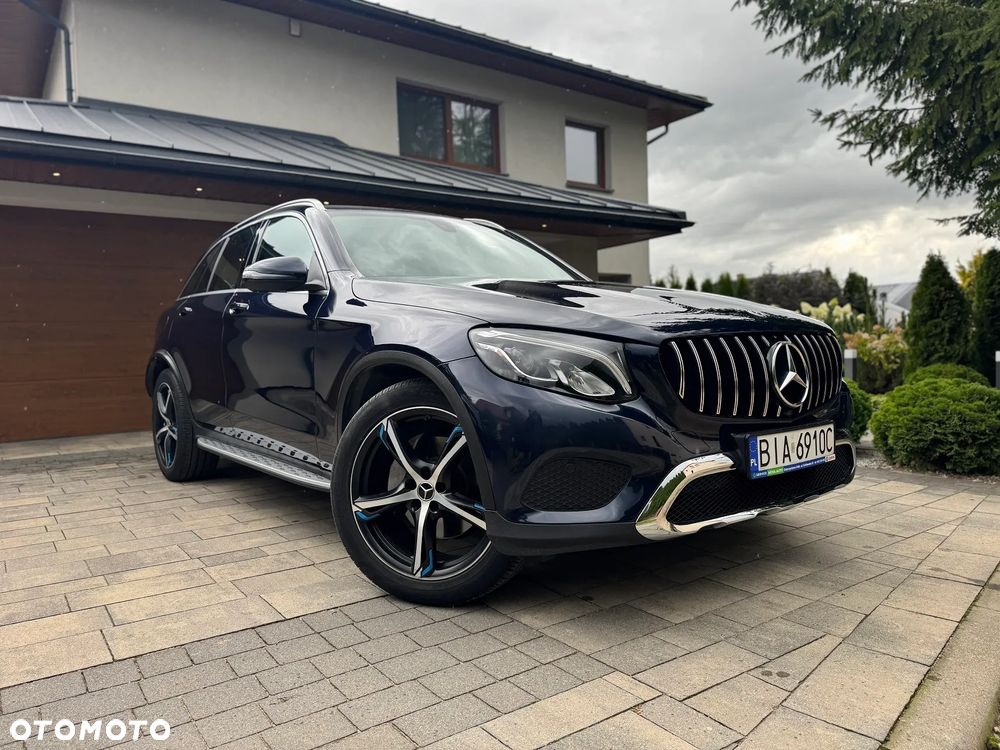 Mercedes-Benz GLC 220 d 4Matic 9G-TRONIC - 9