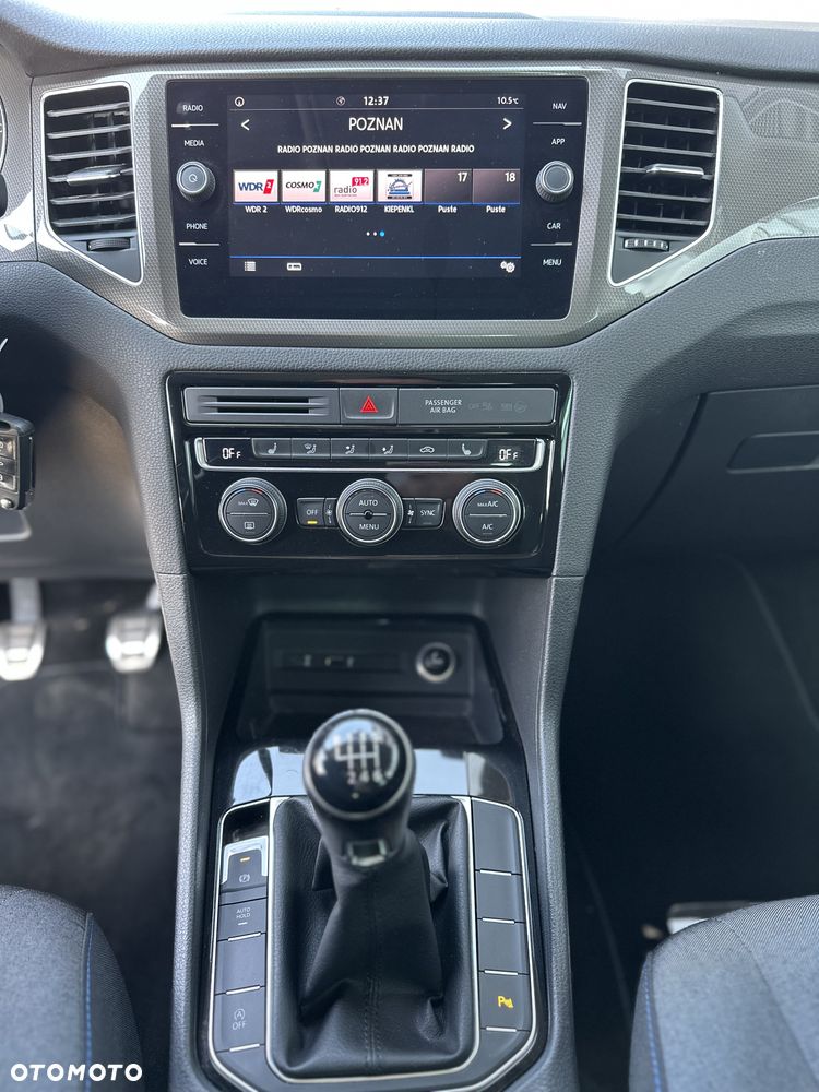 Volkswagen Golf Sportsvan - 15