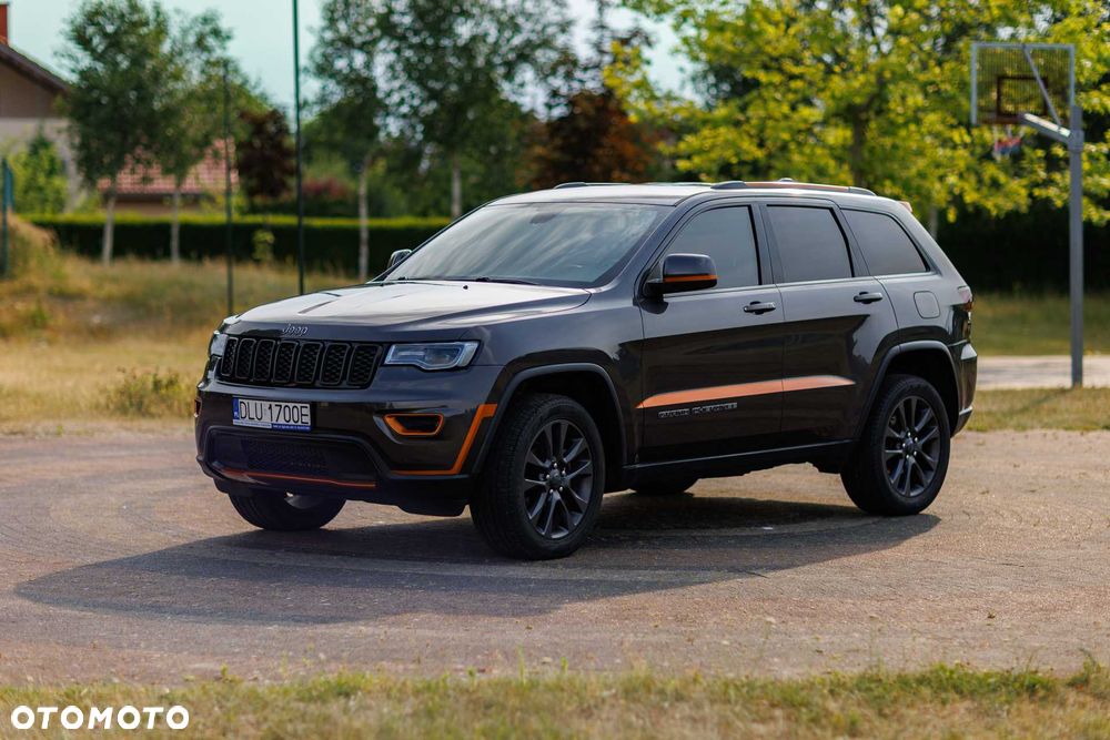 Jeep Grand Cherokee - 3