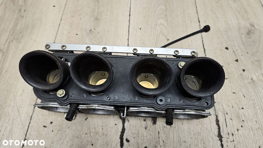 Gaźnik gaźniki Kawasaki ZZR1100 - 5