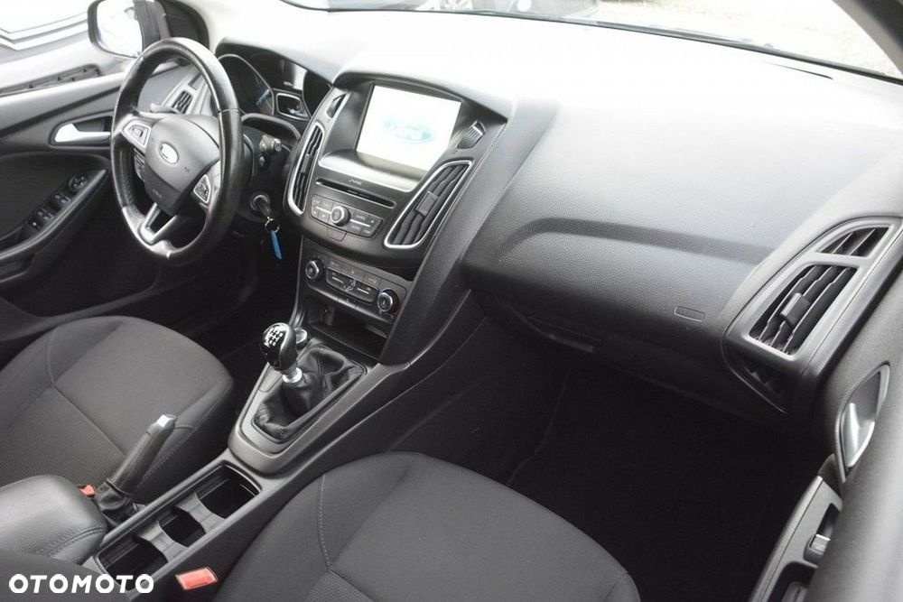 Ford Focus 1.0 EcoBoost Trend Edition Business - 13