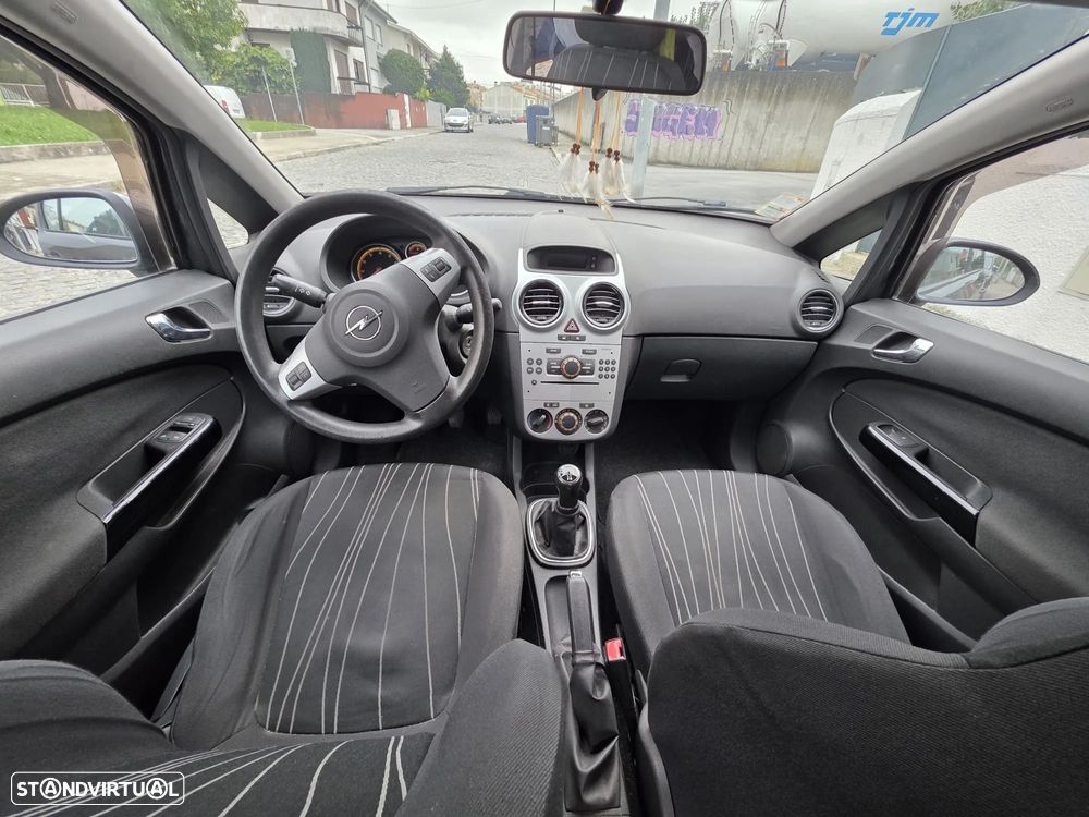 Opel Corsa - 8