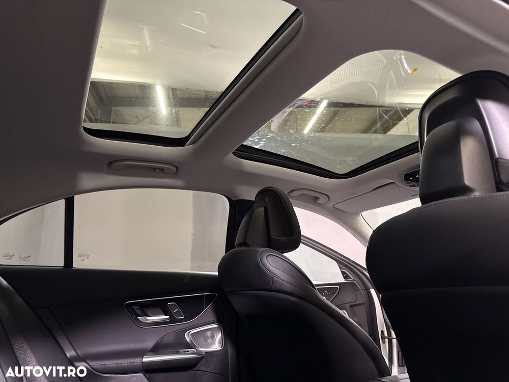 Mercedes-Benz C 300 4Matic 9G-TRONIC - 24