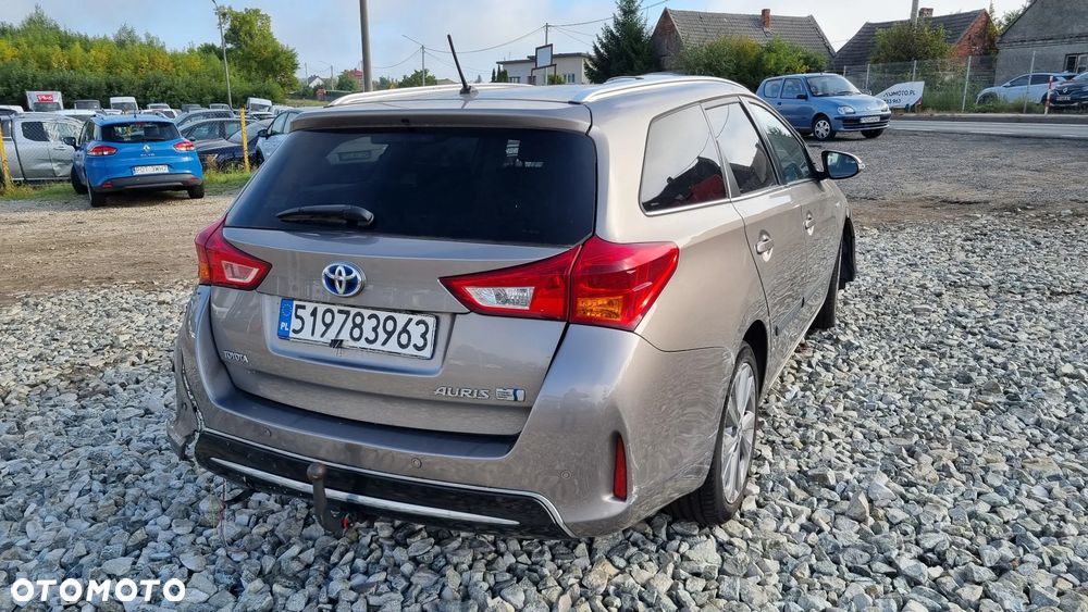 Toyota Auris - 5