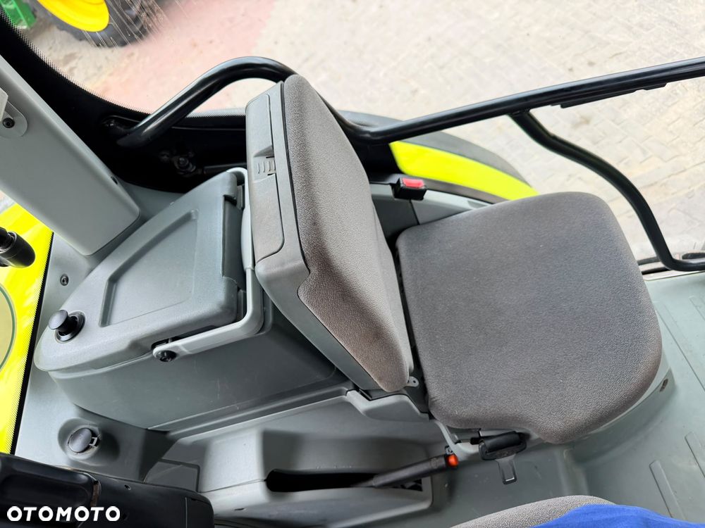 Claas Axion 800 CEBIS - 24