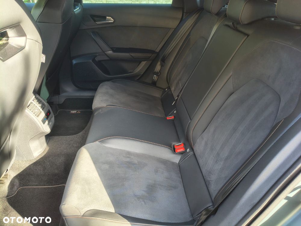 Cupra Leon 1.5 eTSI mHEV Tribe Edition DSG - 9