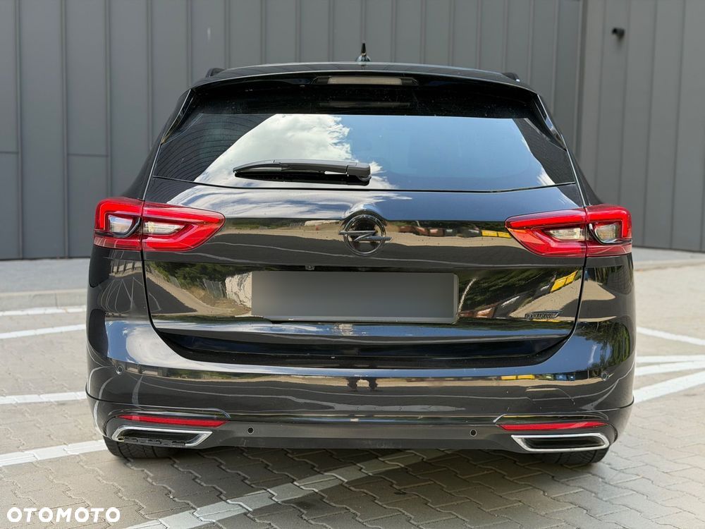 Opel Insignia ver-2-0-bitrb-d-4x4-automatik-exclusive - 9