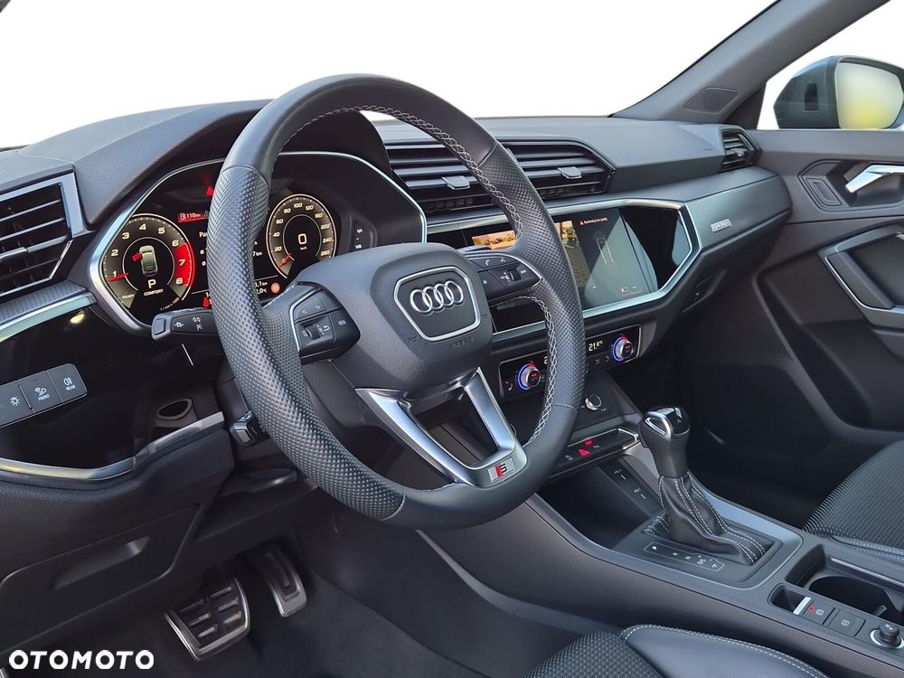 Audi Q3 Sportback 40 TFSI Quattro S-Line S tronic - 10