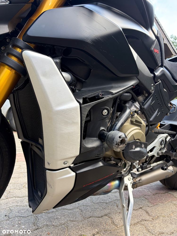 Ducati Streetfighter V4 - 17