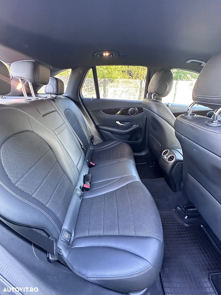 Mercedes-Benz GLC 220 d 4MATIC - 5