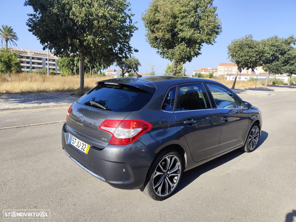 Citroën C4 1.6 e-HDi Exclusive J17 CMP6 - 13