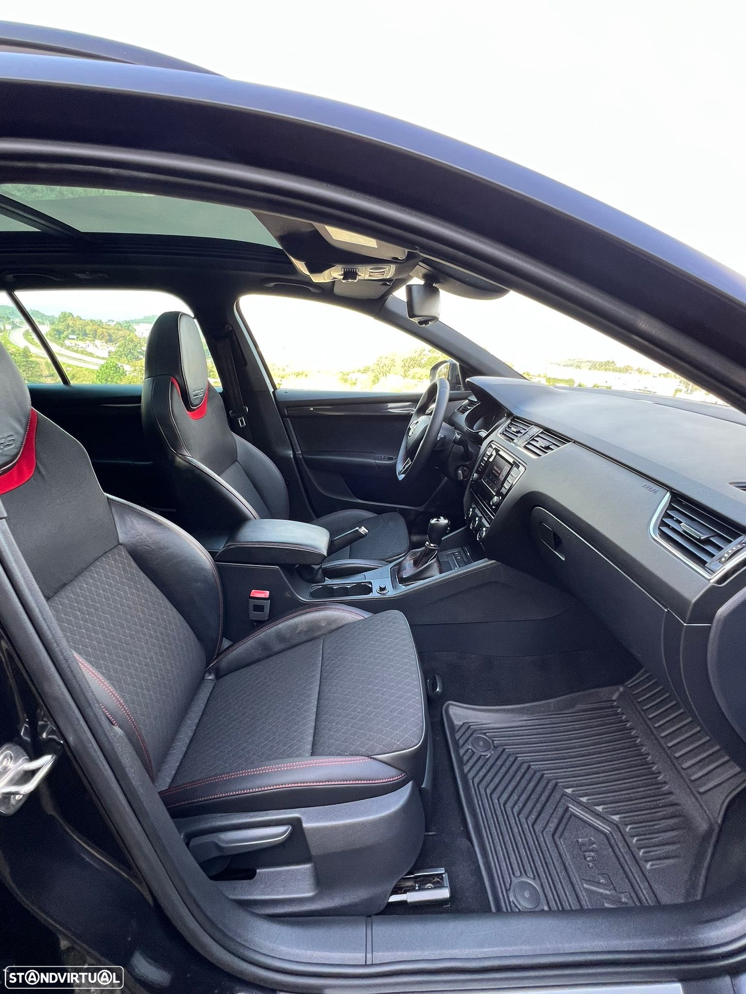 Skoda Octavia Break 2.0 TDI RS DSG - 28