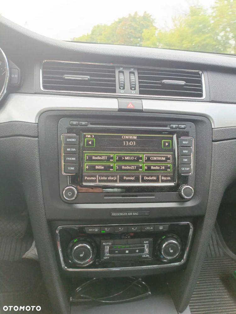 Skoda Superb 2.0 TDI Ambition DSG - 6