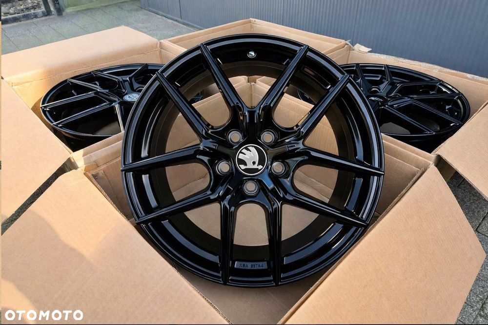 Felgi 18 do SKODA Karoq, Kodiaq, OCTAVIA, SUPERB Enyaq IV 5x112 - 1