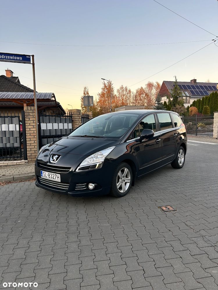 Peugeot 5008 1.6 HDi Premium - 1