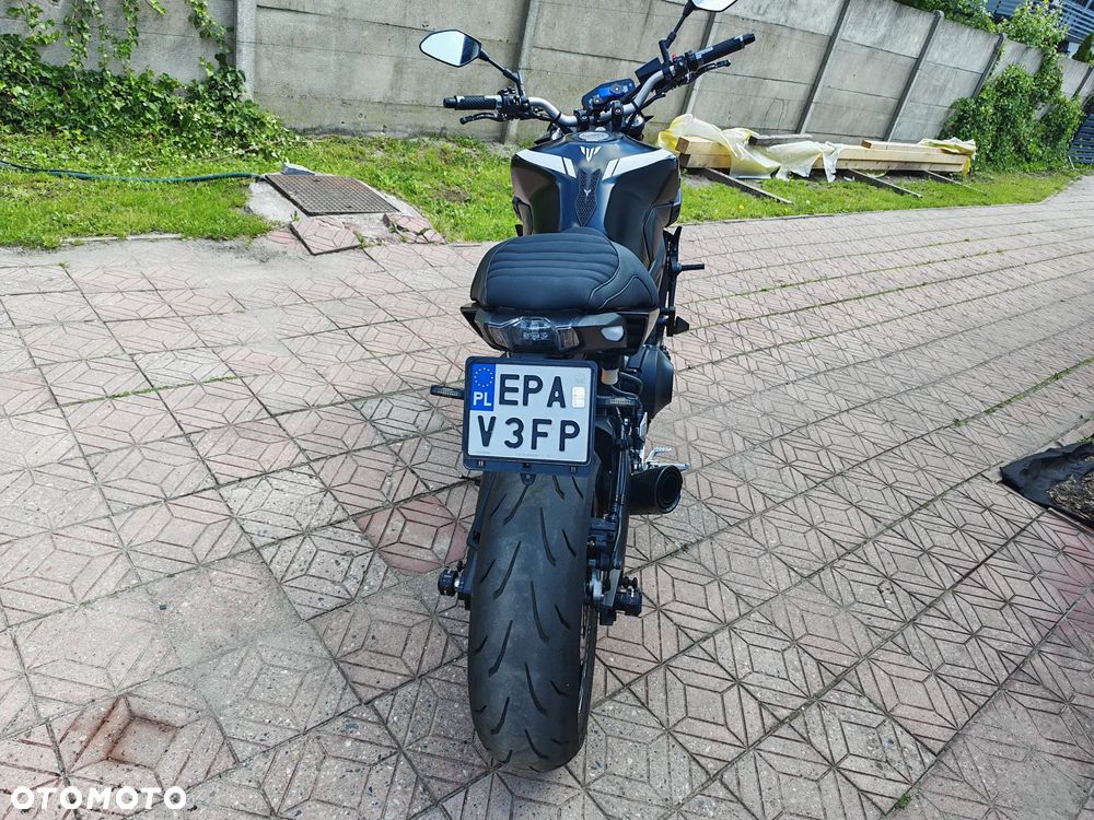 Yamaha MT - 3
