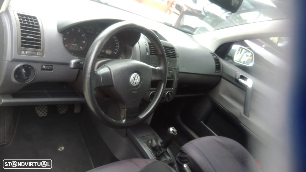 VW Polo 1.2 Trendline - 2