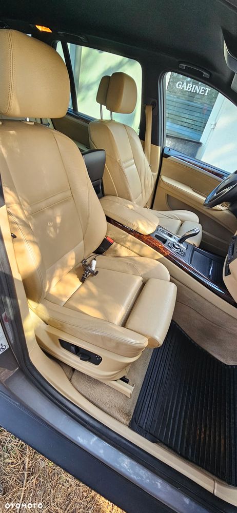 BMW X5 3.5d xDrive - 22