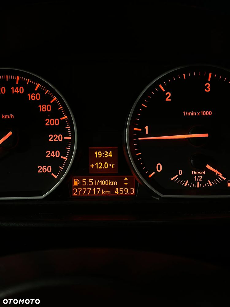 BMW Seria 1 120d - 7