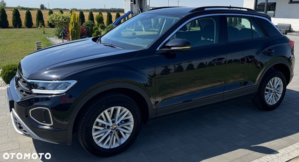 Volkswagen T-Roc - 4