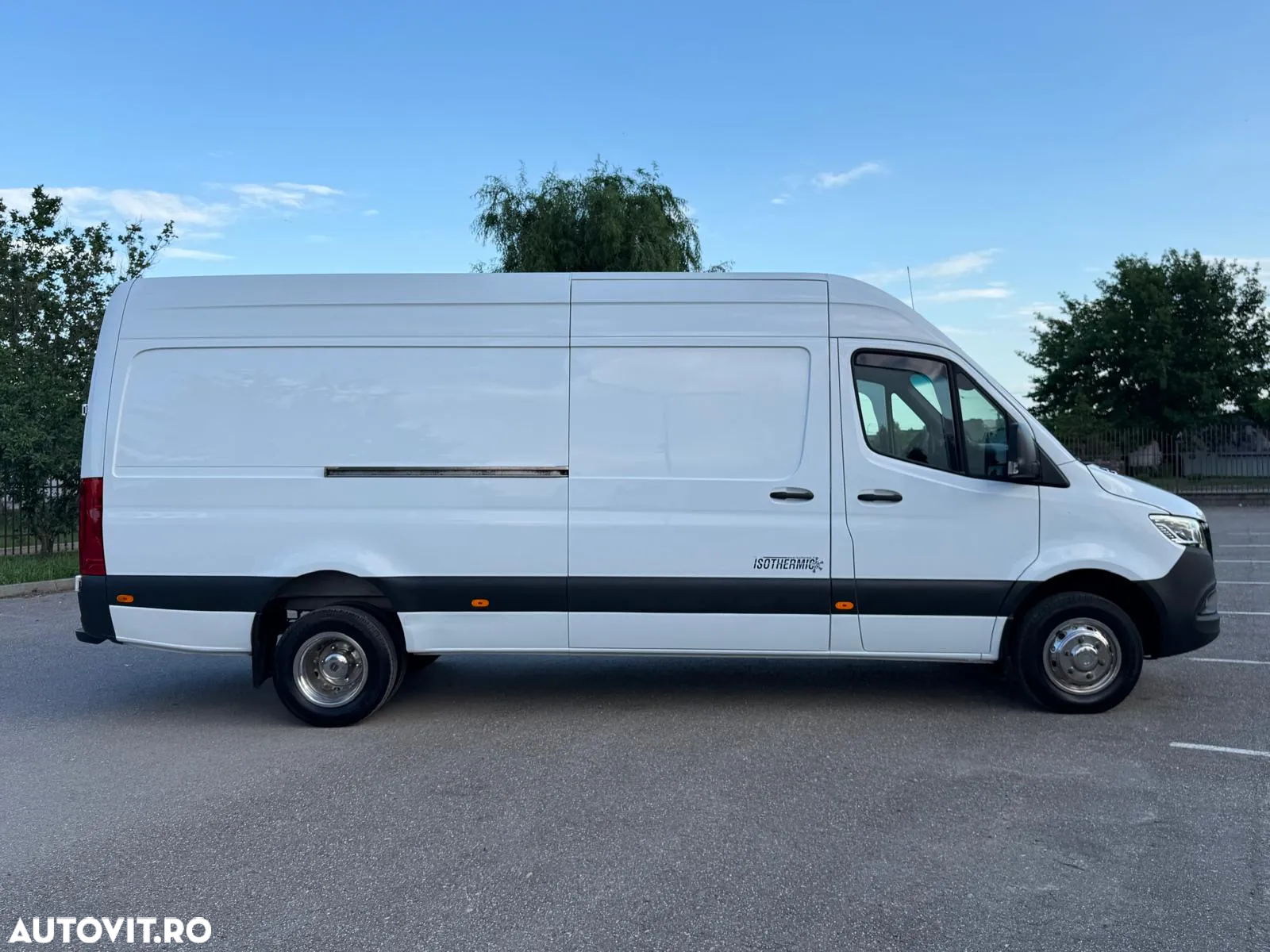 Mercedes-Benz Sprinter - 26