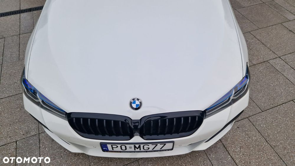 BMW Seria 5 530d M Sport Edition - 12