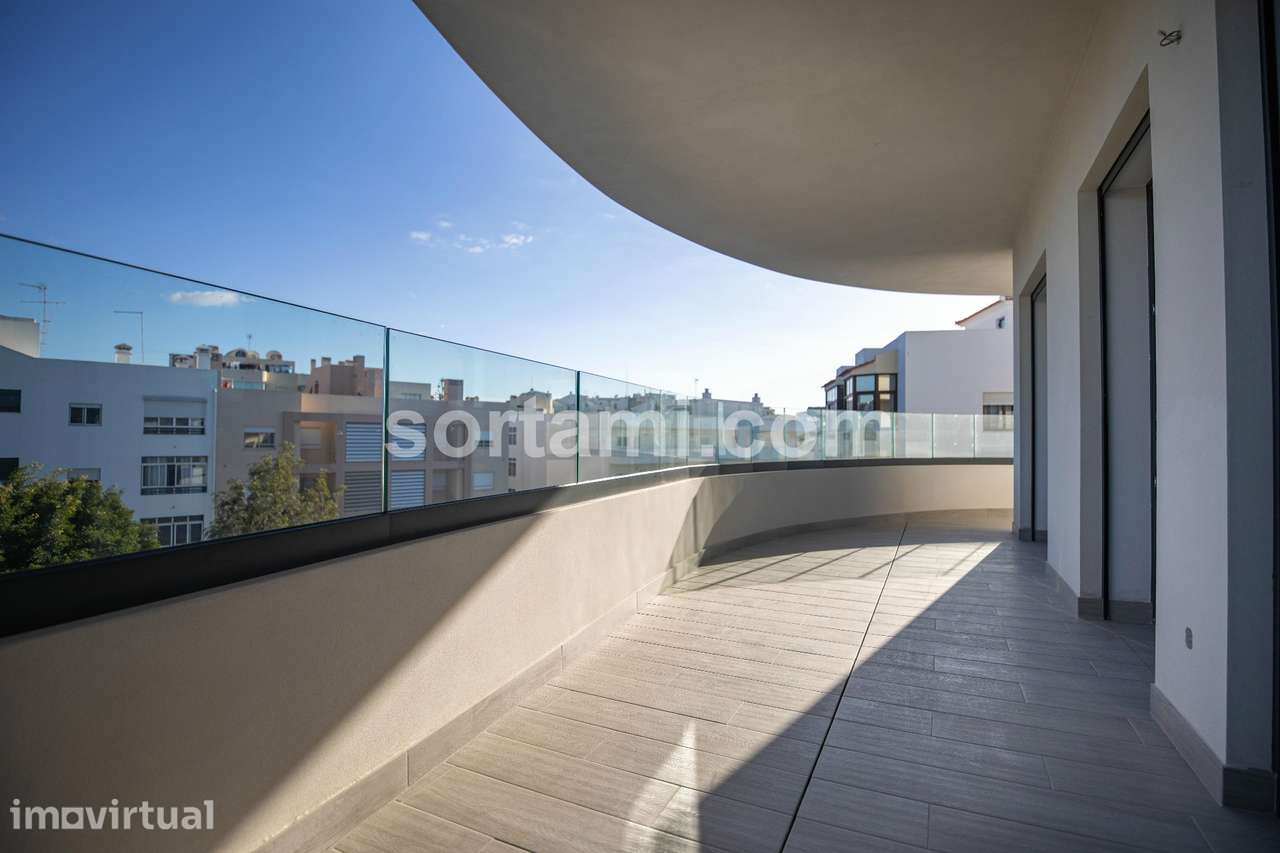 Apartamento T3 Venda em Quarteira,Loulé - Grande imagem: 5/25