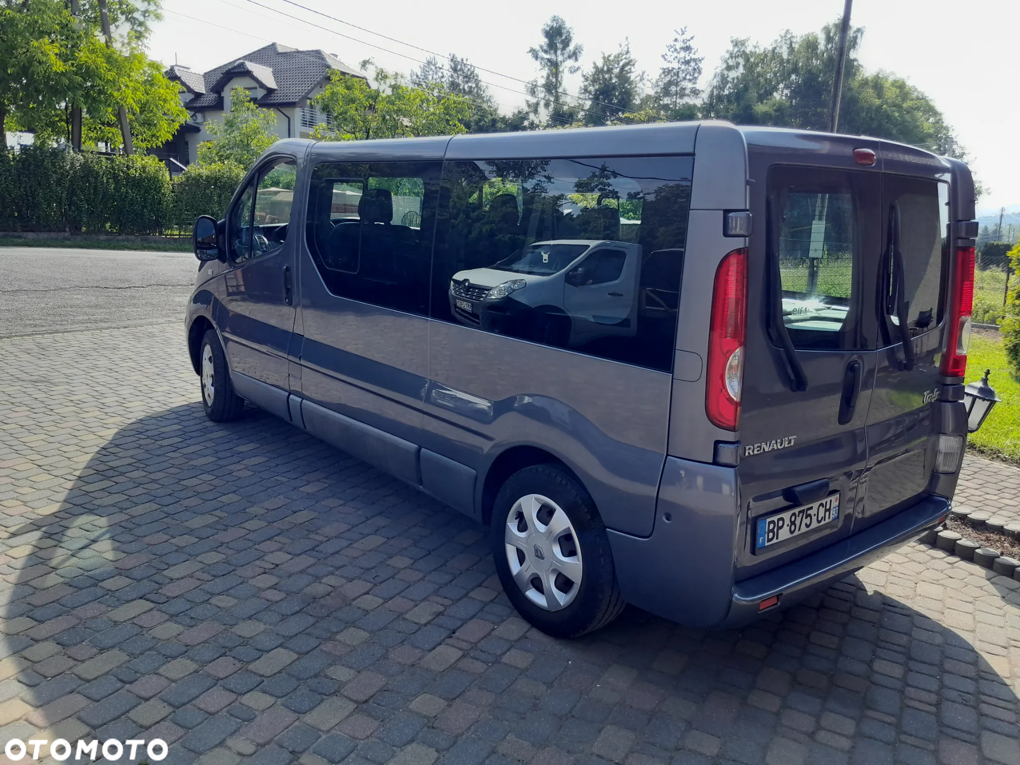 Renault Trafic 2.0 dCi 115 Passenger Expression - 4