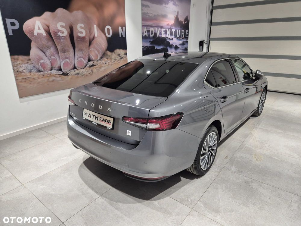 Skoda Superb 2.0 TDI L&K DSG - 29