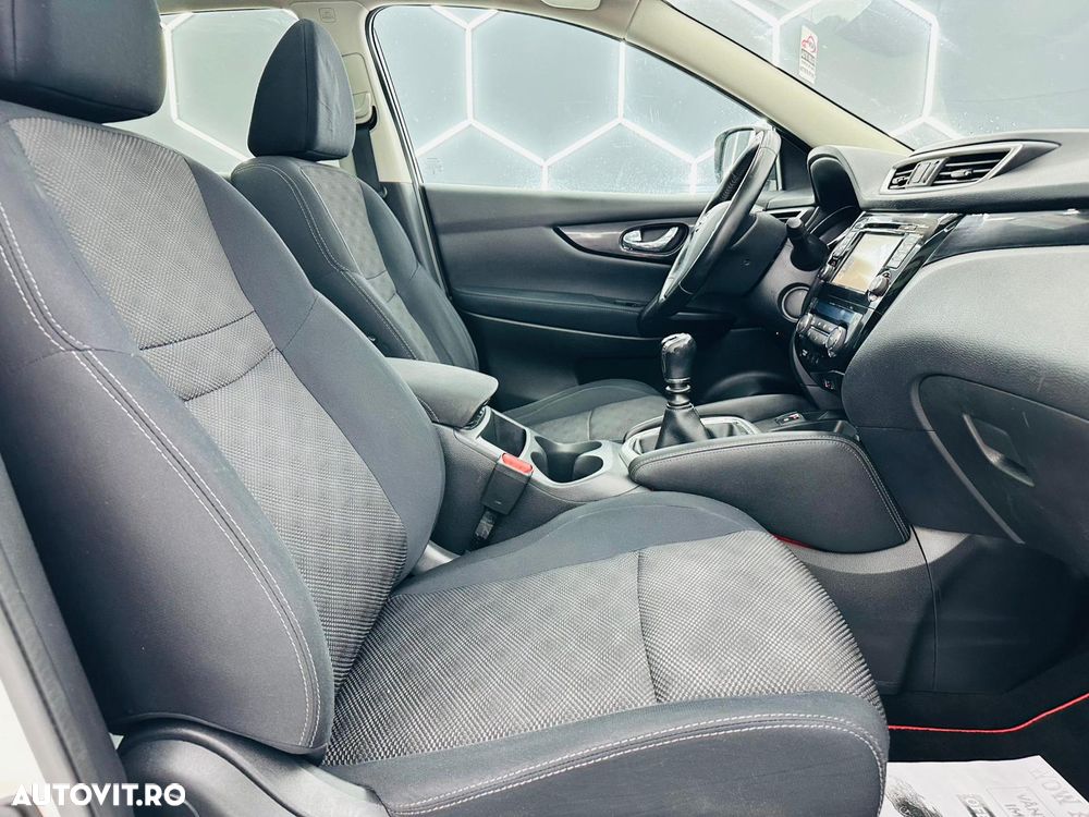 Nissan Qashqai 1.2 DIG-T Start/Stop Acenta - 19