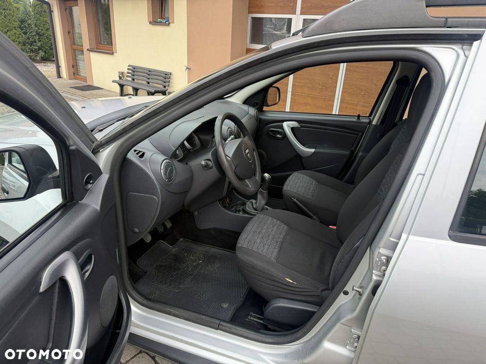 Dacia Duster 1.6 - 18