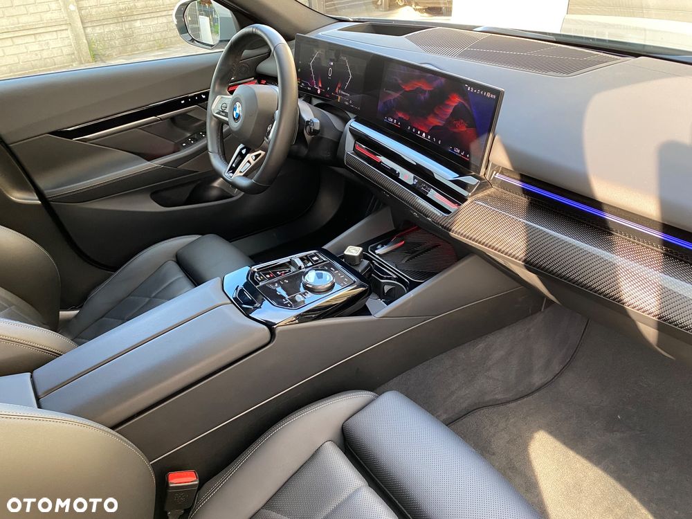 BMW Seria 5 520d xDrive mHEV M Sport - 23