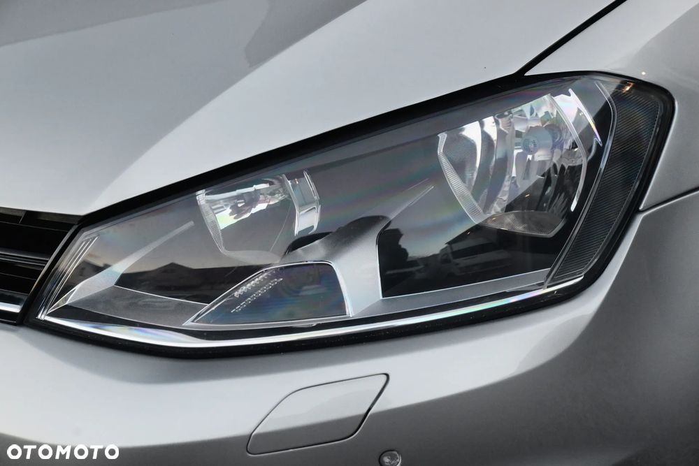 Volkswagen Golf 1.2 TSI BMT Trendline - 12