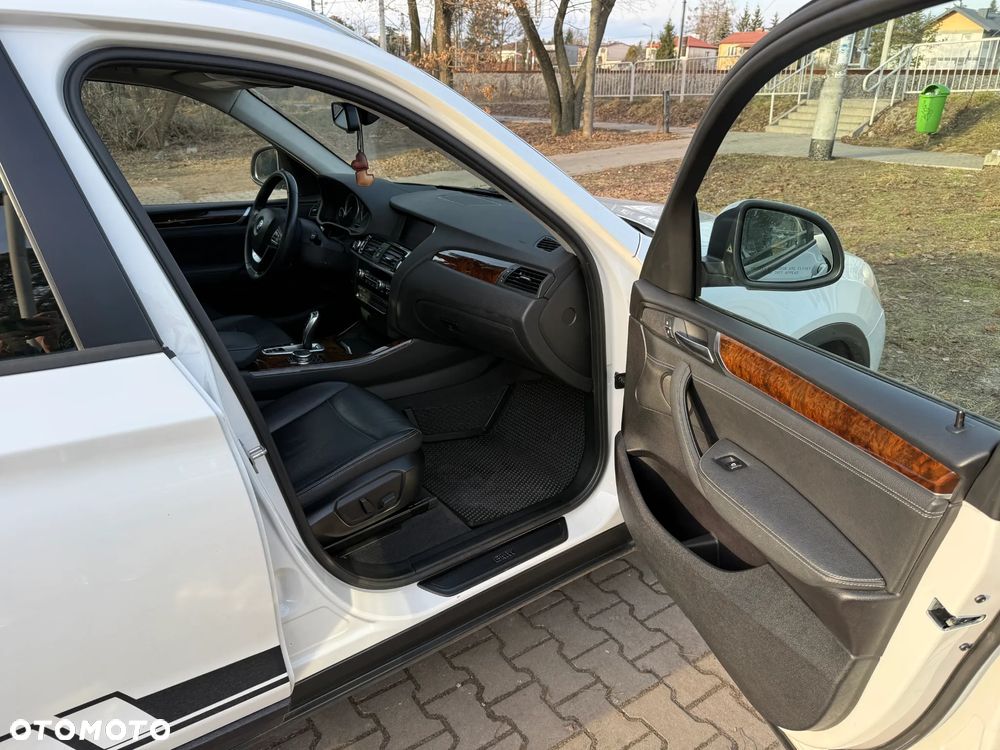 BMW X3 28i xDrive - 14