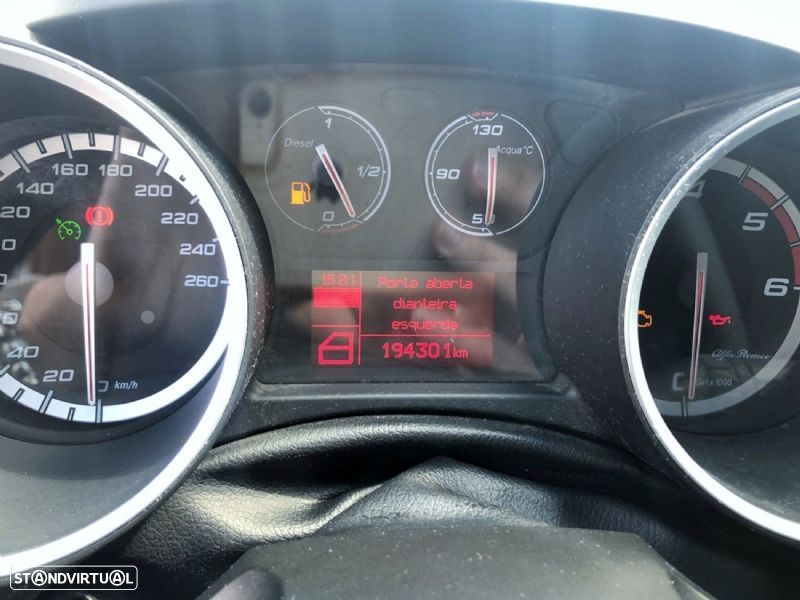 Alfa Romeo Giulietta 1.6 JTDM Exclusive - 15