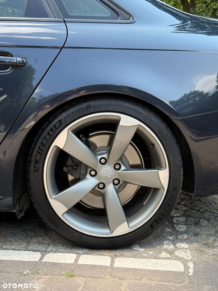 Audi S4 Limousine - 18