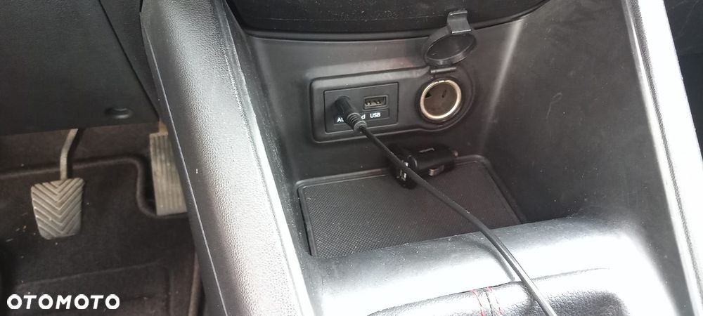 Kia Venga 1.4 L - 12