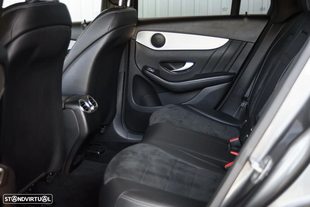 Mercedes-Benz GLC 250 d AMG Line 4-Matic - 31
