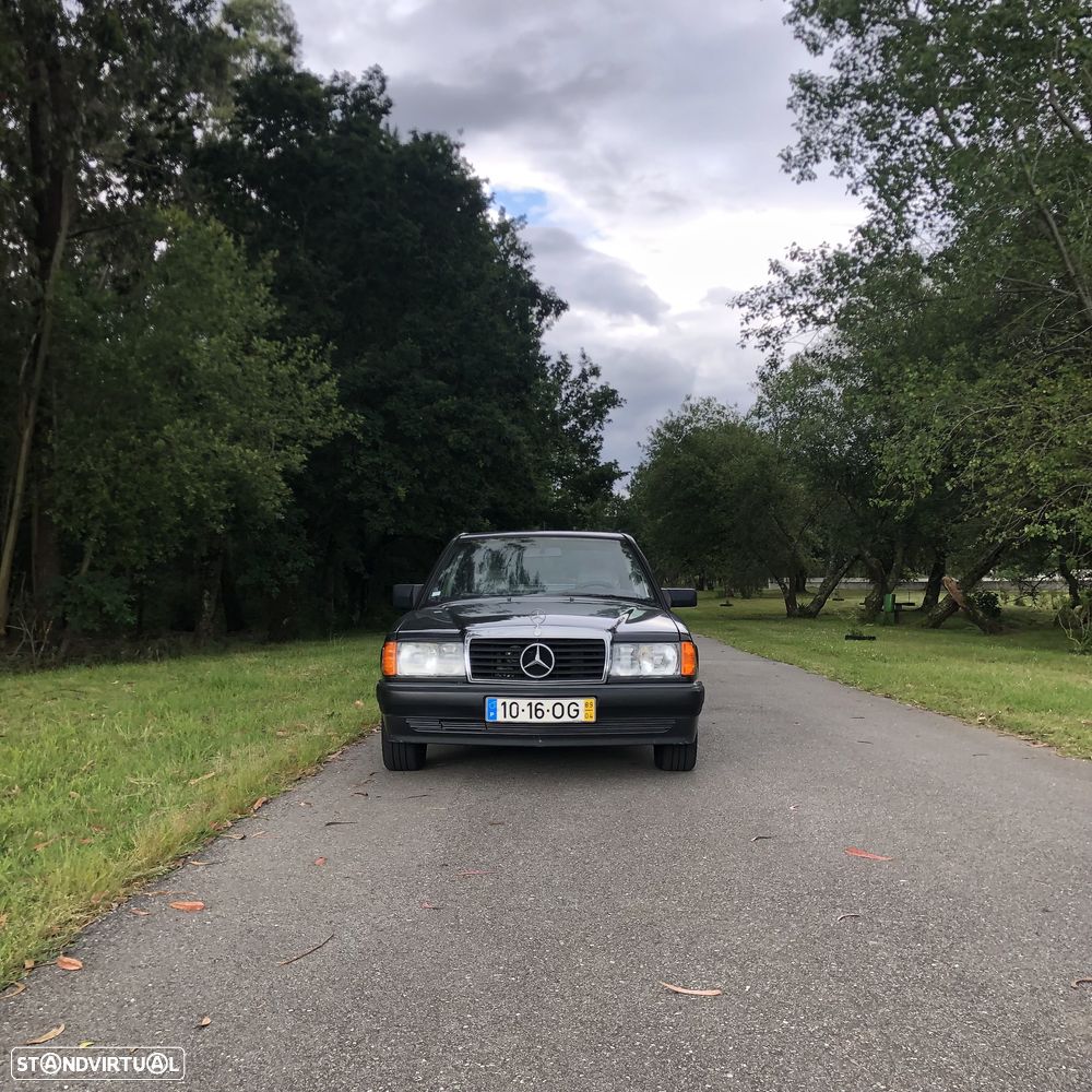 Mercedes-Benz W201 (1982-1993) 190 E 2.0 - 2