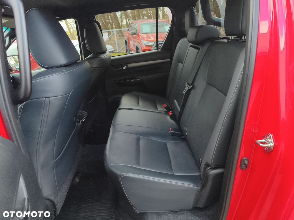 Toyota Hilux - 14