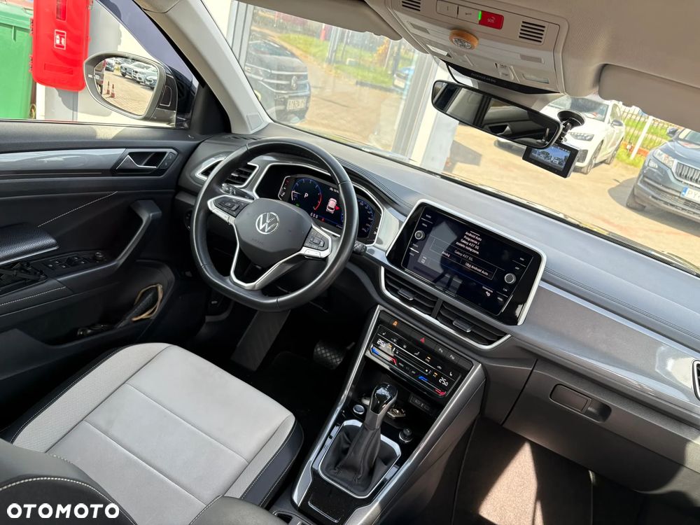 Volkswagen T-Roc 1.5 TSI Style DSG - 23