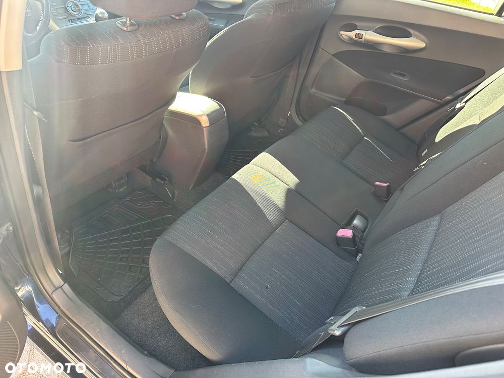 Toyota Auris 2.0 D-4D Premium - 19
