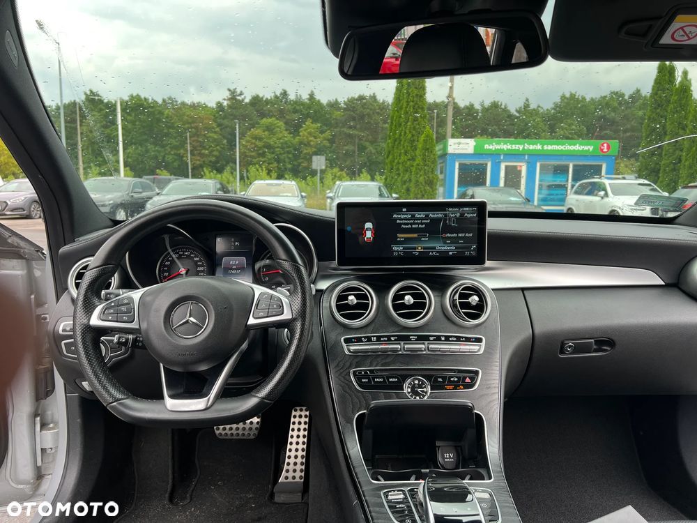Mercedes-Benz Klasa C 400 4Matic 7G-TRONIC AMG Line - 19