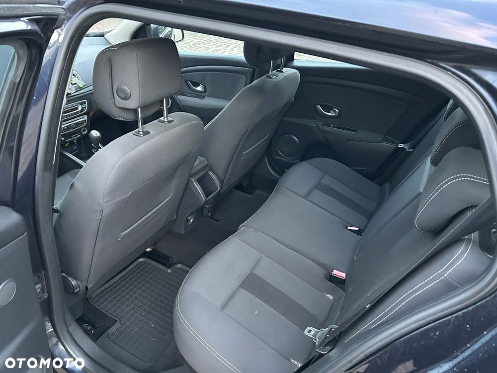 Renault Megane 1.9 dCi Exception - 9