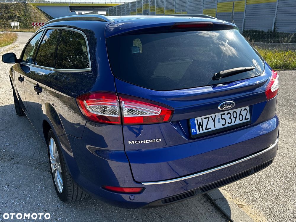 Ford Mondeo - 22